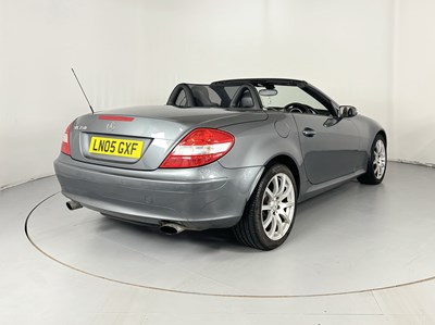 Lot 148 - 2005 Mercedes-Benz SLK350