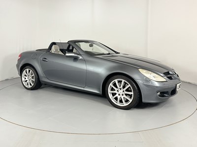 Lot 148 - 2005 Mercedes-Benz SLK350