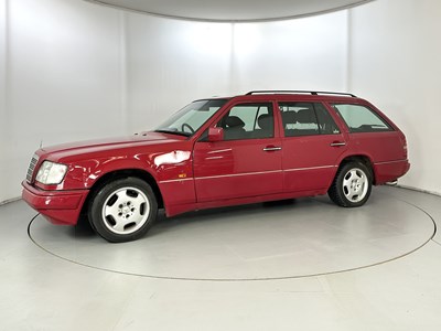 Lot 149 - 1994 Mercedes-Benz E300D