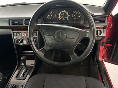 Lot 149 - 1994 Mercedes-Benz E300D