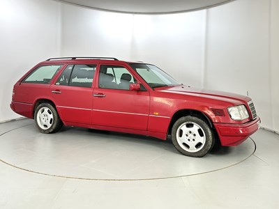 Lot 149 - 1994 Mercedes-Benz E300D