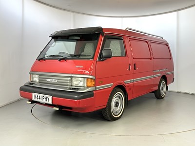 Lot 50 - 1997 Mazda E2000