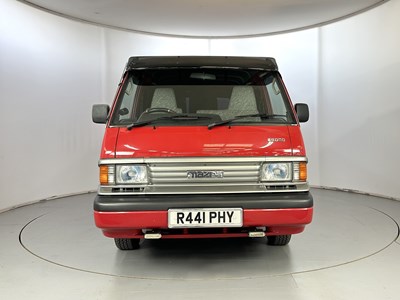 Lot 50 - 1997 Mazda E2000