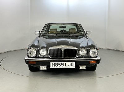 Lot 26 - 1991 Daimler Double-Six