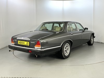 Lot 26 - 1991 Daimler Double-Six