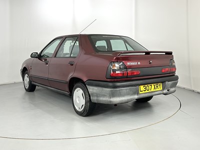 Lot 153 - 1993 Renault 19