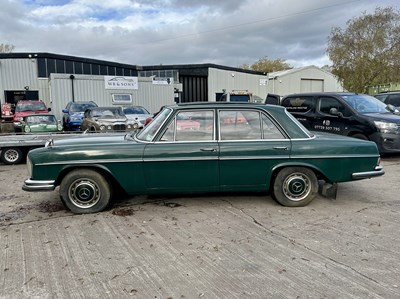 Lot 155 - 1970 Mercedes-Benz 280SE