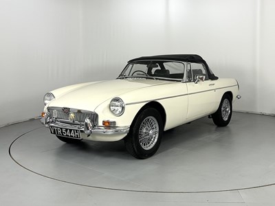 Lot 24 - 1970 MG B Roadster