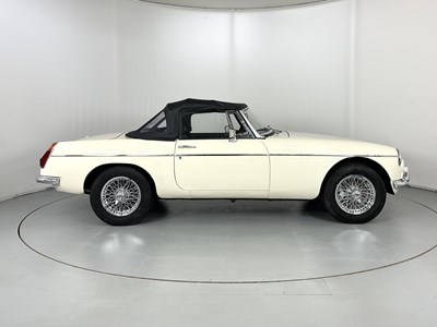 Lot 24 - 1970 MG B Roadster