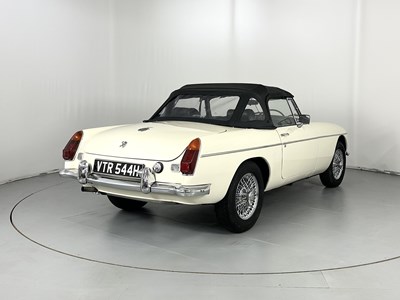 Lot 24 - 1970 MG B Roadster