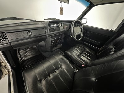 Lot 157 - 1990 Volvo 240 GLT