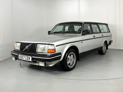 Lot 157 - 1990 Volvo 240 GLT