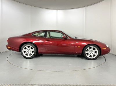 Lot 152 - 1996 Jaguar XK8