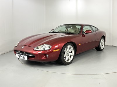 Lot 152 - 1996 Jaguar XK8