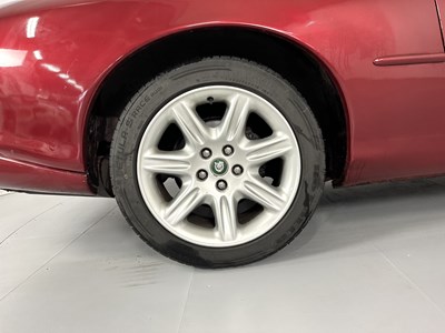 Lot 152 - 1996 Jaguar XK8