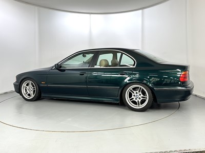 Lot 158 - 1998 BMW 523i