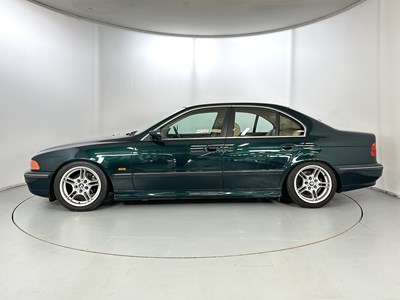 Lot 158 - 1998 BMW 523i