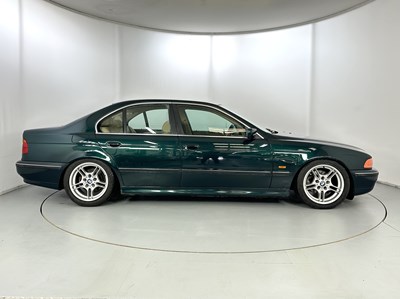 Lot 158 - 1998 BMW 523i