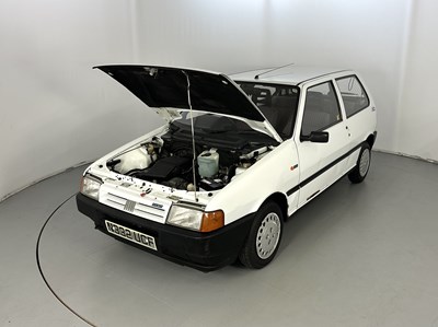 Lot 51 - 1995 Fiat Uno