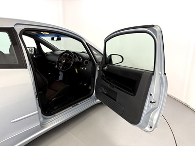Lot 102 - 2006 Mitsubishi Colt CZT