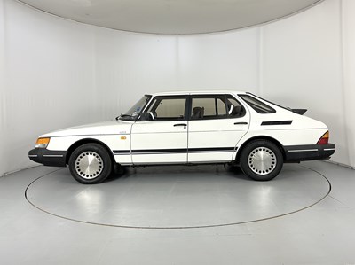 Lot 31 - 1988 Saab 900i