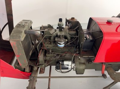 Lot 12 - 1965 International Harvester B-414