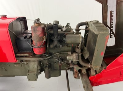 Lot 12 - 1965 International Harvester B-414