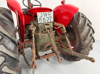 Lot 12 - 1965 International Harvester B-414