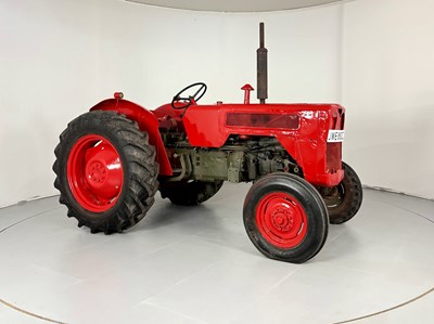 Lot 12 - 1965 International Harvester B-414
