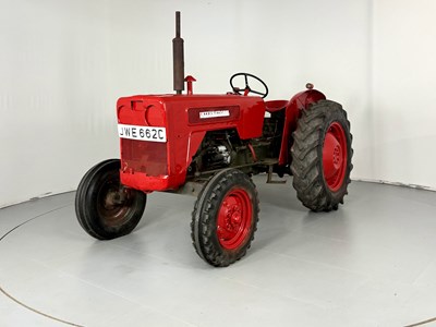 Lot 12 - 1965 International Harvester B-414