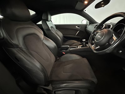 Lot 80 - 2011 Audi TT TDI Quattro