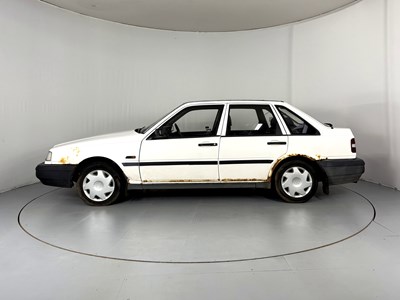 Lot 105 - 1995 Volvo 440i - NO RESERVE