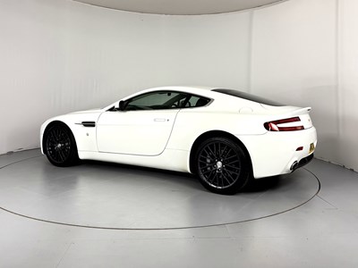 Lot 46 - 2012 Aston Martin Vantage V8