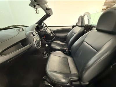Lot 57 - 2006 Ford Street KA Ice - NO RESERVE