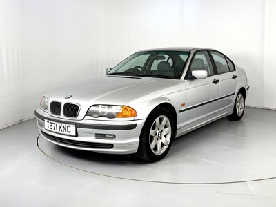 Lot 22 - 1999 BMW 318i SE - NO RESERVE