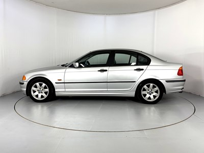 Lot 22 - 1999 BMW 318i SE - NO RESERVE