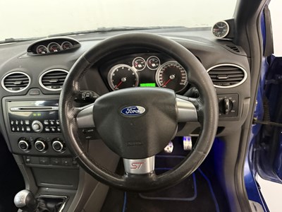 Lot 44 - 2006 Ford Focus ST-2