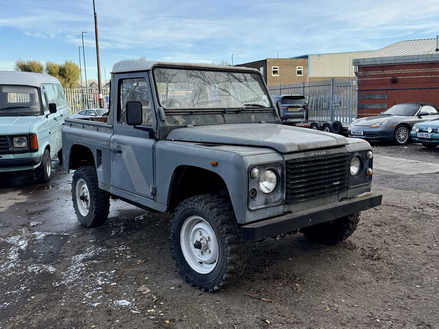 Lot 87 - 1993 Land Rover 90 - NO RESERVE