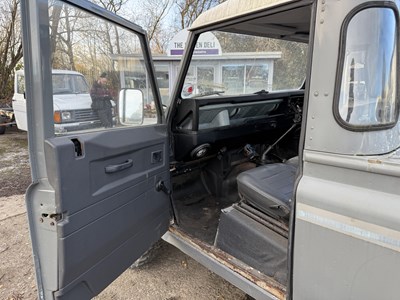 Lot 87 - 1993 Land Rover 90 - NO RESERVE