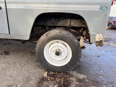 Lot 87 - 1993 Land Rover 90 - NO RESERVE