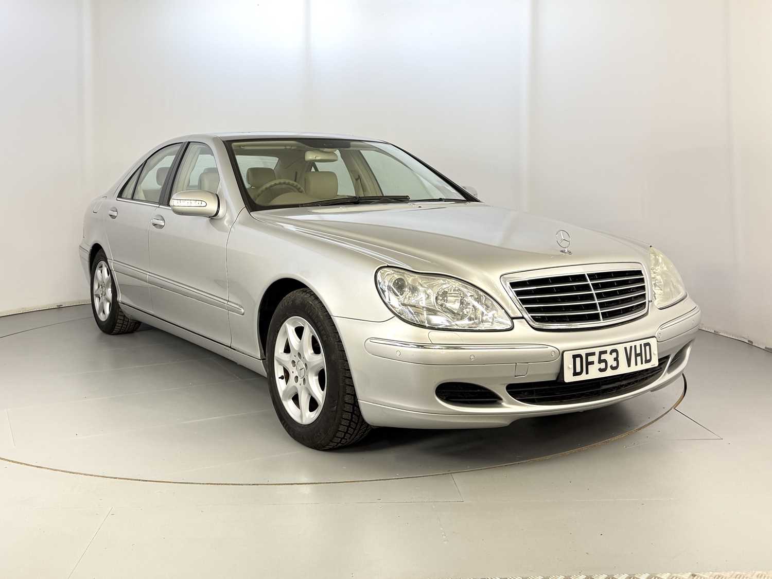 Lot 43 - 2004 Mercedes-Benz S350