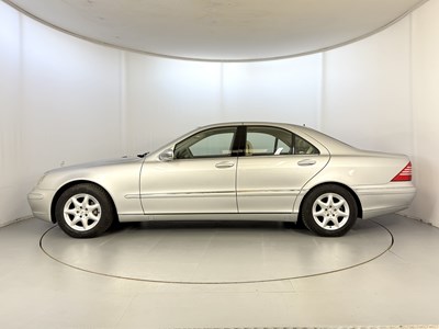 Lot 43 - 2004 Mercedes-Benz S350