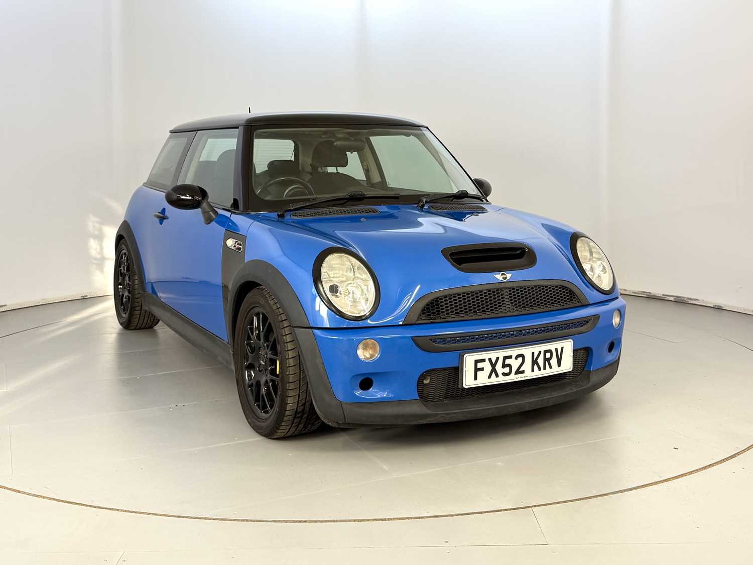 Lot 29 - 2002 Mini Cooper S