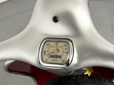 Lot 7 - 1961 Vespa Douglas