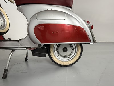 Lot 7 - 1961 Vespa Douglas