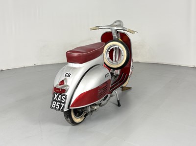 Lot 7 - 1961 Vespa Douglas