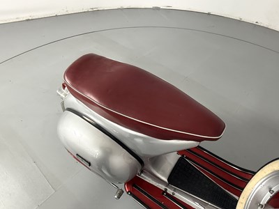 Lot 7 - 1961 Vespa Douglas