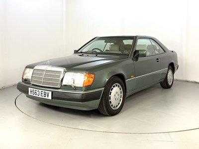 Lot 67 - 1991 Mercedes-Benz 300CE