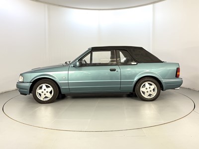 Lot 98 - 1986 Ford Escort XR3i