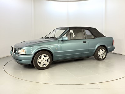 Lot 98 - 1986 Ford Escort XR3i